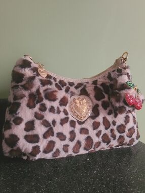 Juicy Couture Bag 🍒